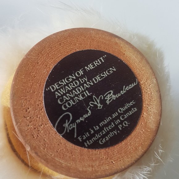 Vintage Wood Inuit Doll with Fur Raymond Bourbeau Handmade - Picture 11 of 14